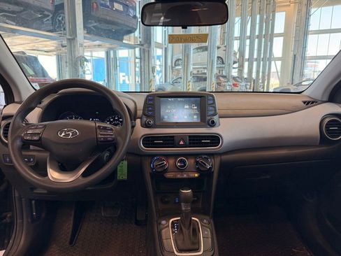 Used 2020 Hyundai Kona SE w/ Cargo Package AWD/4WD image 11