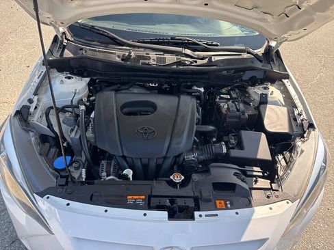 Used 2016 Scion iA FWD image 30