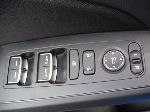 Used 2024 Honda Civic Sport image 13