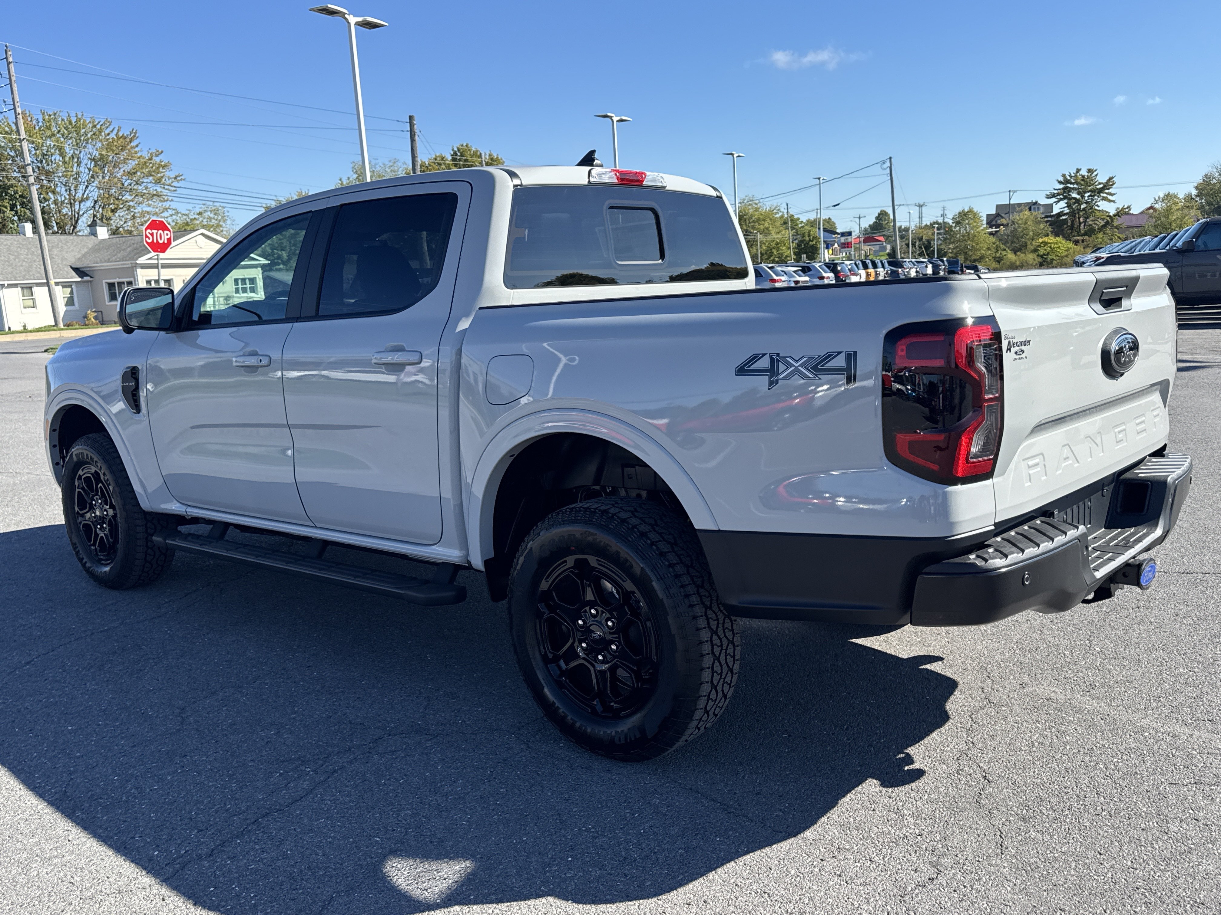 New 2026 Ford Ranger Lariat w/ Black Appearance Package AWD/4WD image 6