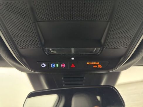 New 2026 Chevrolet Equinox EV RS image 22