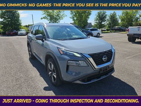 Used 2023 Nissan Rogue SL AWD/4WD image 1