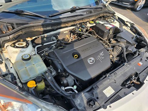 Used 2010 MAZDA MAZDA3 i Touring image 29