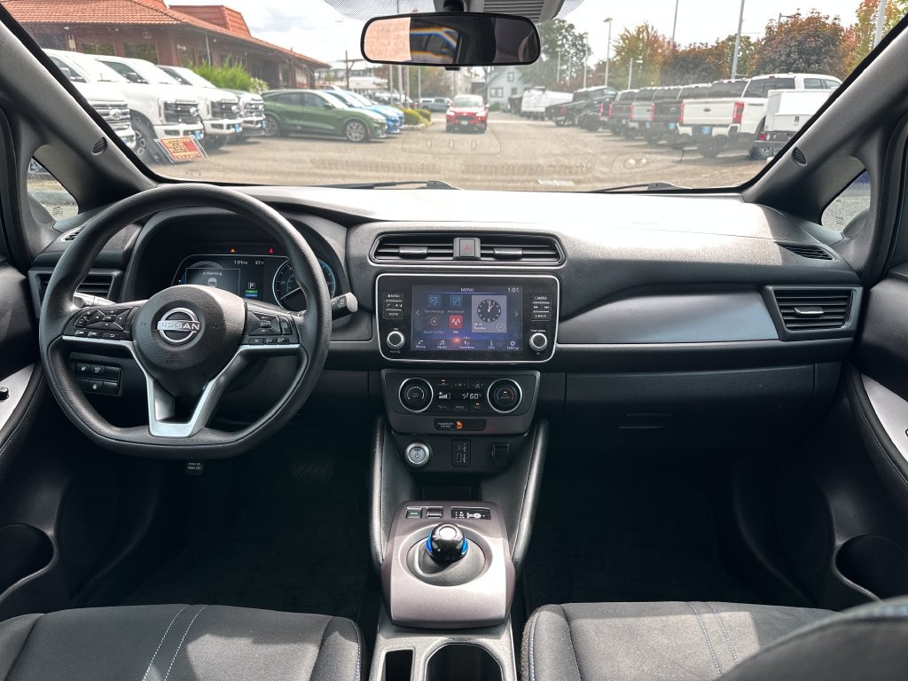 Used 2023 Nissan Leaf S FWD image 17