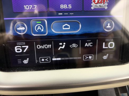 Used 2020 Subaru Outback Limited w/ Popular Package #2 AWD/4WD image 23