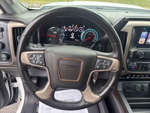 Used 2017 GMC Sierra 2500 Denali w/ Duramax Plus Package image 12