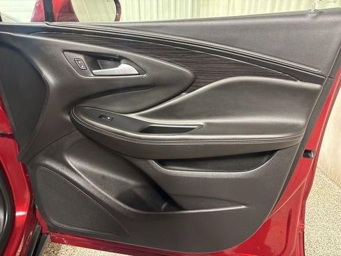 Used 2017 Buick Envision Essence image 21