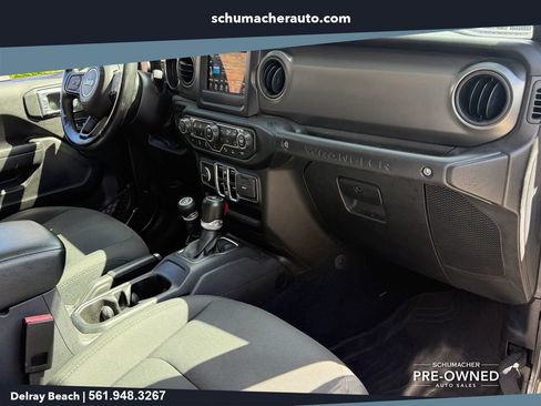 Used 2022 Jeep Wrangler Unlimited Sport AWD/4WD image 13