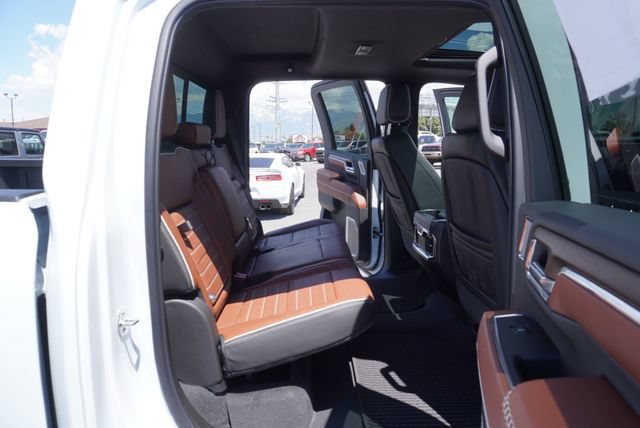 Used 2026 GMC Sierra 3500 Denali Ultimate AWD/4WD image 28