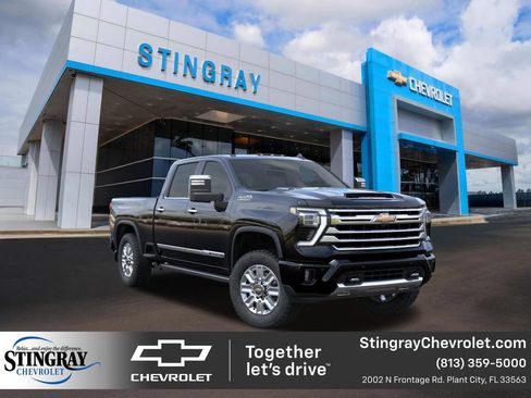 New 2026 Chevrolet Silverado 2500 High Country w/ Technology Package AWD/4WD image 1