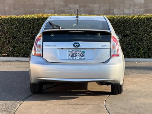 Used 2012 Toyota Prius Three FWD image 5
