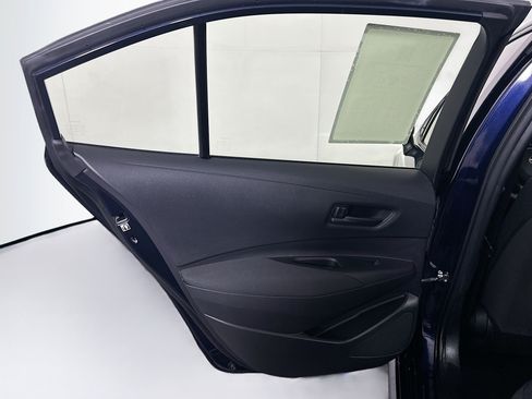 Used 2025 Toyota Corolla LE w/ Carpet Mat Package (TMS) FWD image 25