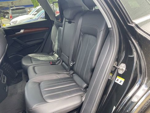 Used 2023 Audi Q5 2.0T Premium Plus w/ Premium Plus Package image 8