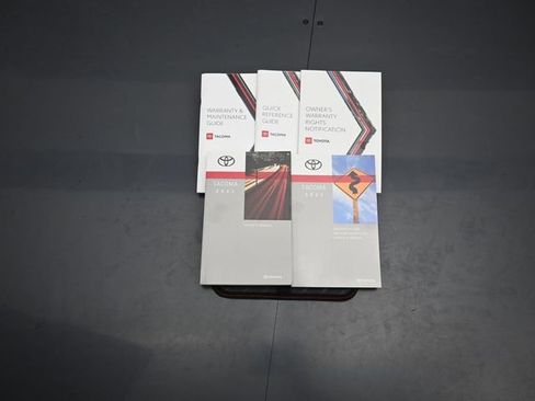 Used 2021 Toyota Tacoma TRD Off-Road image 42