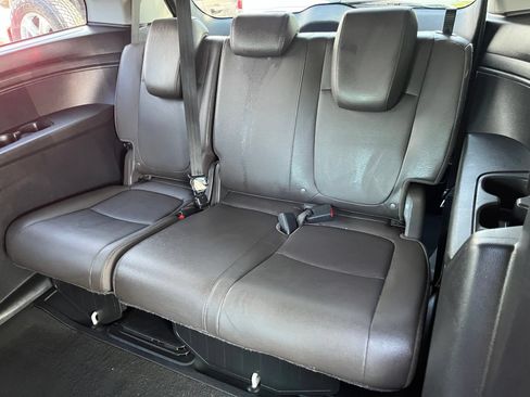 Used 2018 Honda Odyssey EX-L image 16