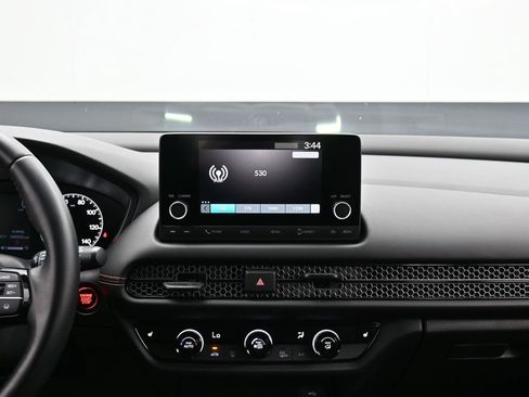 Certified 2023 Honda HR-V Sport image 44
