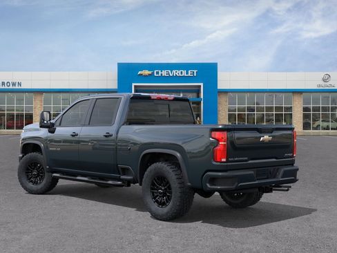 New 2026 Chevrolet Silverado 2500 ZR2 image 3