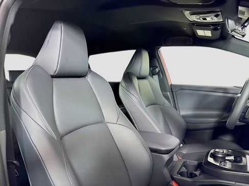 New 2026 Subaru Solterra AWD/4WD image 27