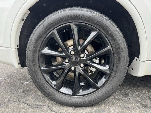 Used 2018 Dodge Durango R/T w/ Blacktop Package image 27