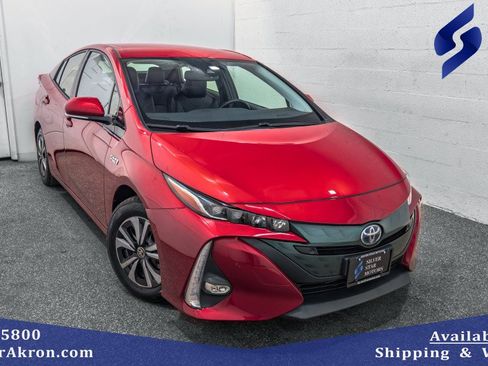 Used 2019 Toyota Prius Prime Advanced image 1