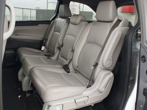 Used 2021 Honda Odyssey EX-L image 15