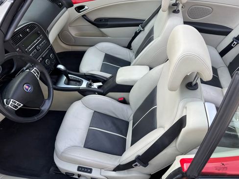 Used 2010 Saab 9-3 Aero w/ Aero Premium Package image 20