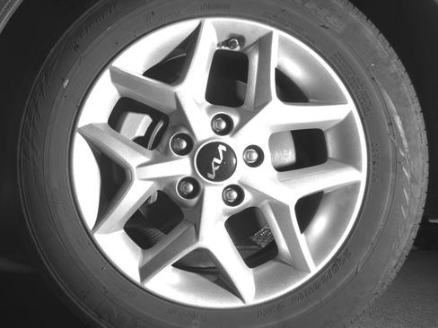 Used 2025 Kia Soul LX w/ LX Technology Package image 17