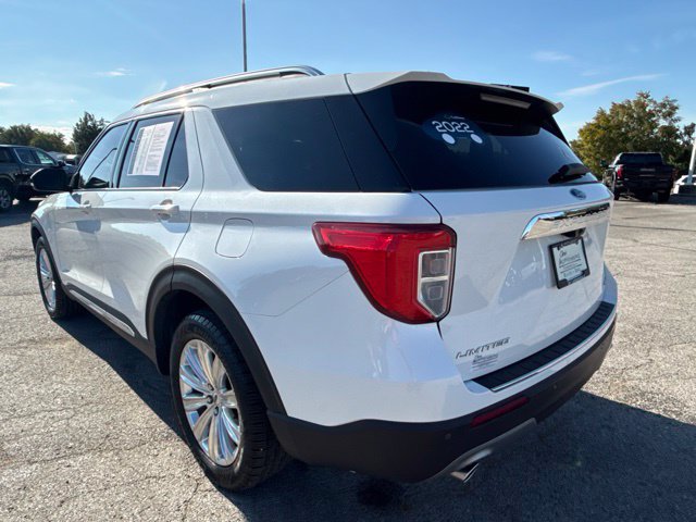 Used 2022 Ford Explorer Limited w/ Equipment Group 301A AWD/4WD image 3