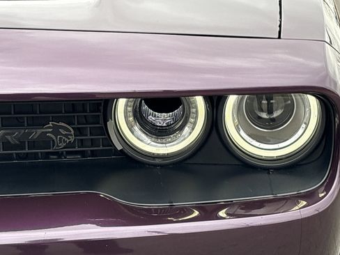 Used 2022 Dodge Challenger SRT Hellcat Redeye image 11