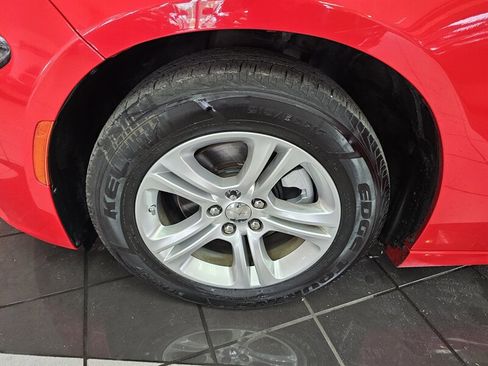 Used 2022 Dodge Charger SXT w/ Leather Interior Group image 35