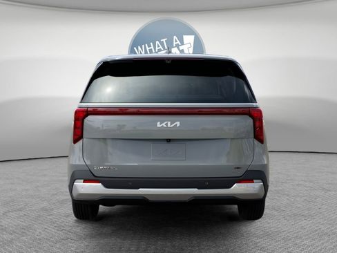 New 2026 Kia Carnival EX image 13