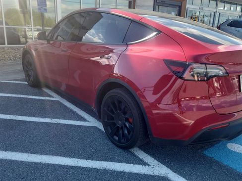 Used 2022 Tesla Model Y Long Range AWD/4WD image 4
