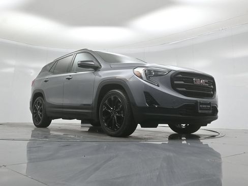 Used 2020 GMC Terrain SLT w/ Preferred Package FWD image 47