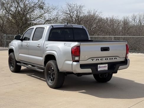 Used 2023 Toyota Tacoma SR AWD/4WD image 4