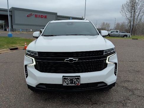 Used 2023 Chevrolet Suburban RST w/ Luxury Package AWD/4WD image 10