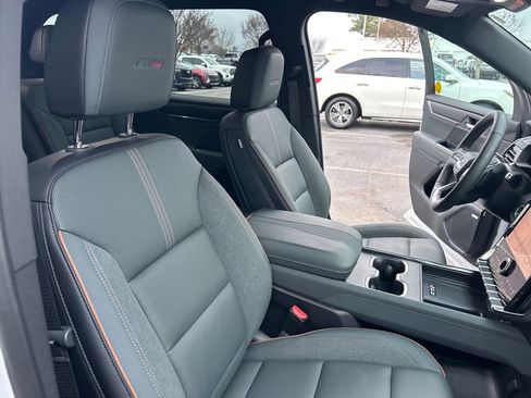 Certified 2025 GMC Acadia AT4 w/ LPO, Floor Liner Package image 28