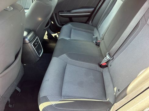 Used 2022 Dodge Charger SXT RWD image 22