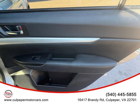 Used 2011 Subaru Outback 2.5i Premium w/ All-Weather Pkg image 14