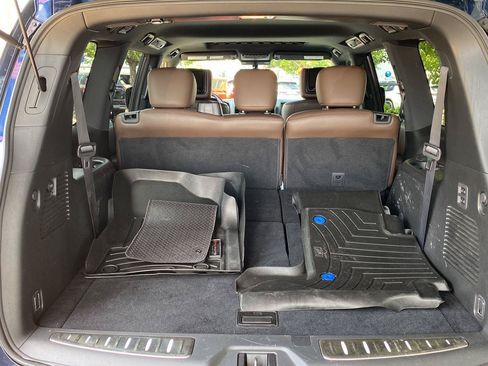 Used 2023 Nissan Armada Platinum w/ Cargo Package AWD/4WD image 10