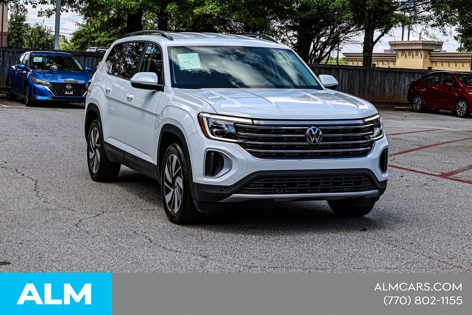 Used 2025 Volkswagen Atlas SE FWD image 5