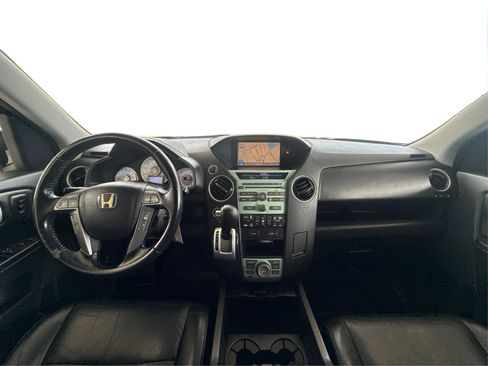 Used 2010 Honda Pilot Touring image 25