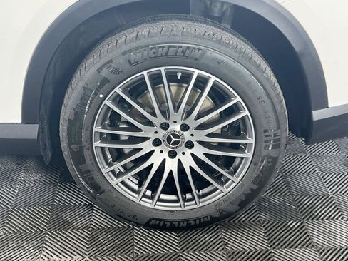 Used 2026 Mercedes-Benz GLC 300 4MATIC image 30