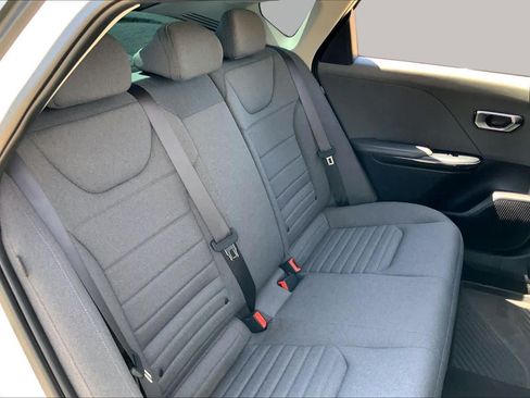 Certified 2025 Kia K4 EX FWD image 20