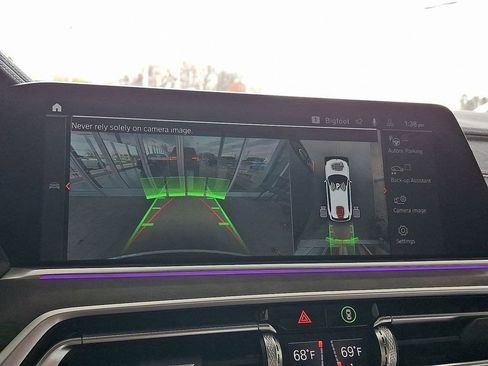 Used 2023 BMW X5 xDrive40i w/ Premium Package image 17