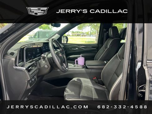 Used 2023 Cadillac Escalade Sport w/ LPO, ONYX Package AWD/4WD image 7