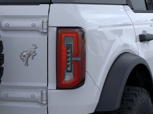 New 2025 Ford Bronco Badlands image 24