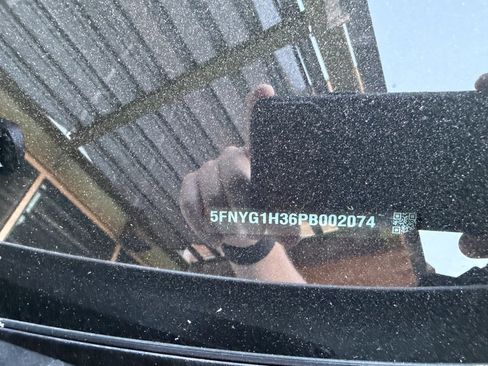 Used 2023 Honda Pilot Sport image 41