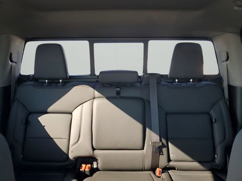 New 2026 GMC Sierra 1500 SLT image 42