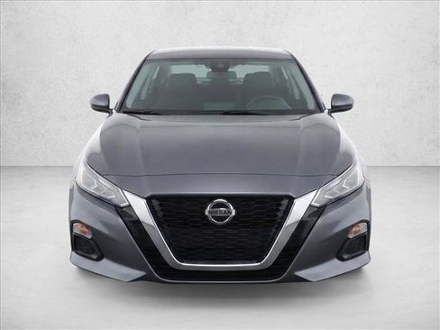 Used 2021 Nissan Altima 2.5 SV FWD image 2