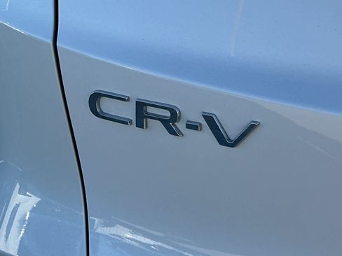 Used 2025 Honda CR-V LX image 26